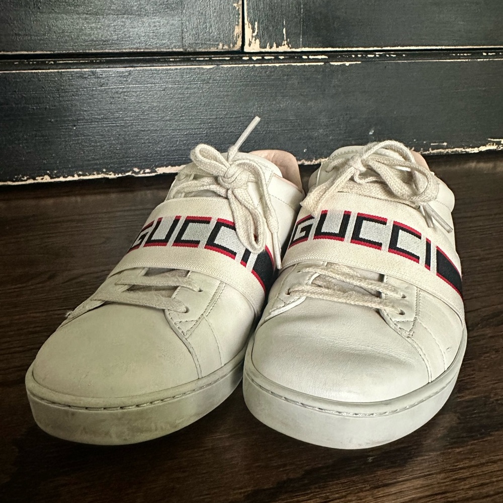 Gucci Cream Sneakers with Bold Logo